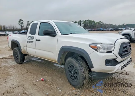 2022 Toyota Tacoma Access Cab z USA, uszkodzony, nr VIN 3TYRX5GN3NT066004